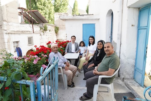 Kaymakamımız Sayın Mehmet MARAŞLI, Şehit Ailesinin Bayramını Kutladı.